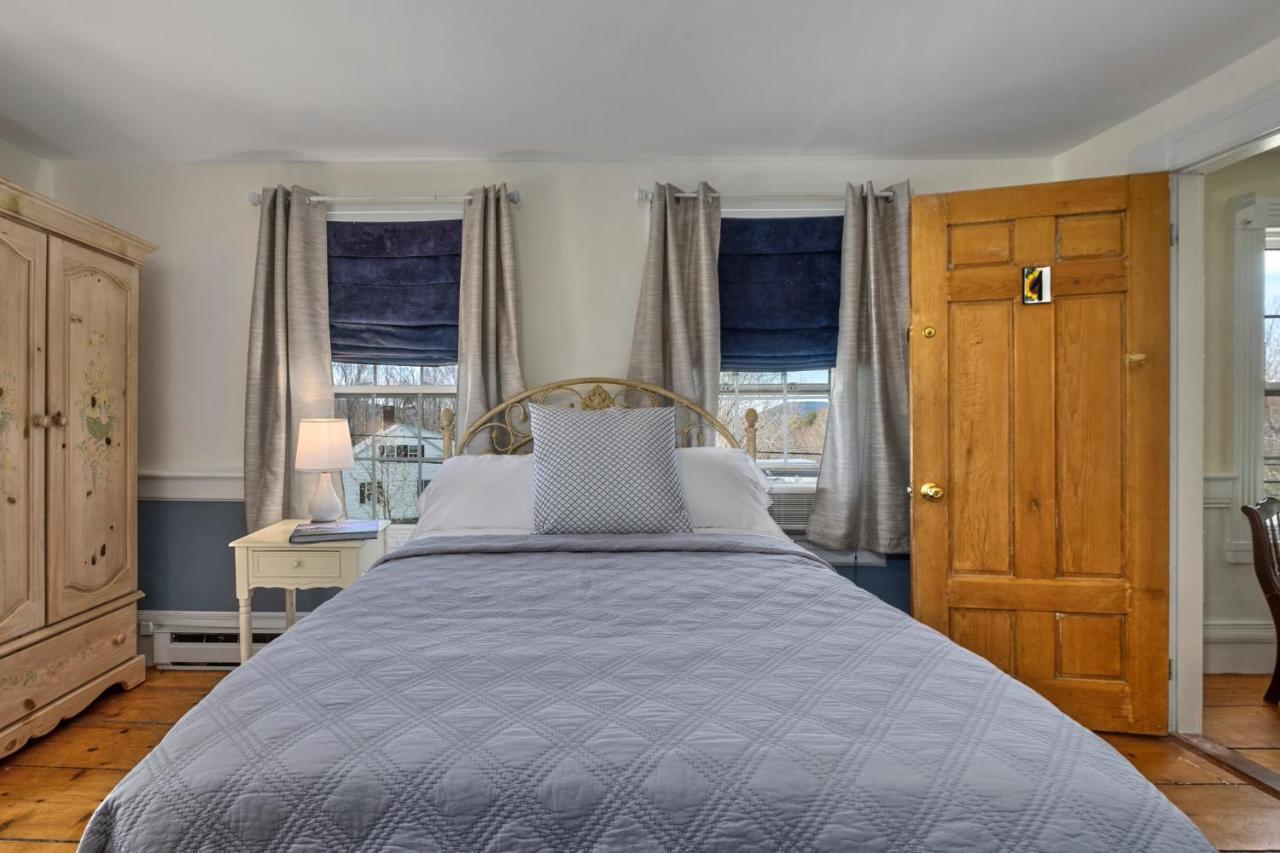 Youngtown Inn Lincolnville Extérieur photo
