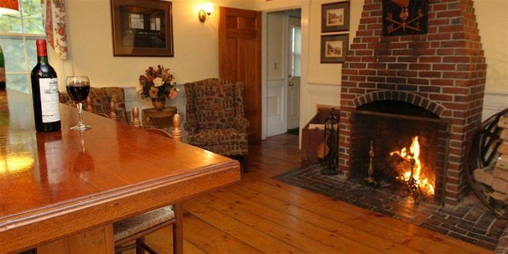 Youngtown Inn Lincolnville Extérieur photo